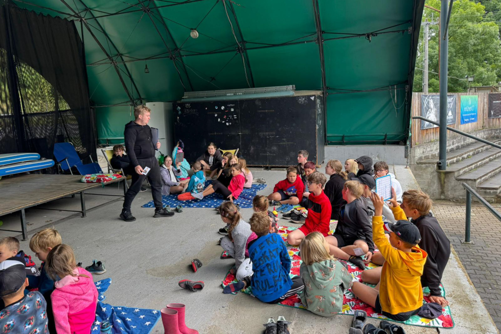 Vostrovní tábor (2).jpg